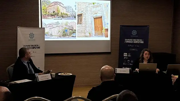 Konya'da uluslararası buluşma sürüyor