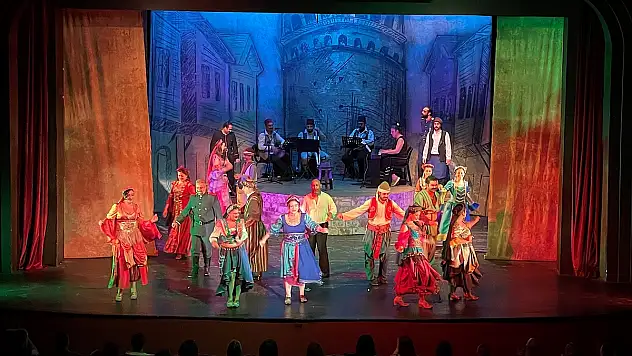 Konya'da Uluslararası Türkçe Tiyatro Festivali sürüyor!