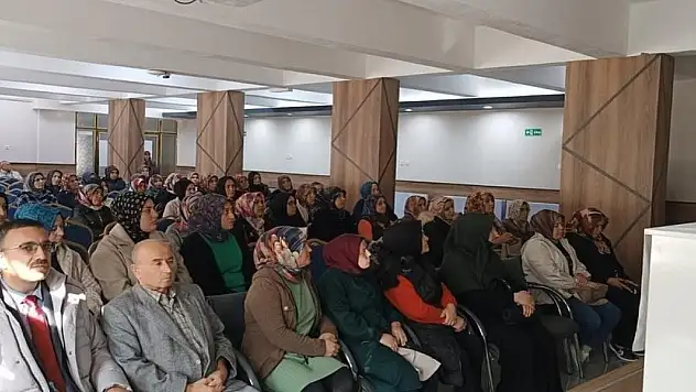 Konya'da Uyuşturucu ile Mücadele Bilgilendirme toplantısı düzenlendi