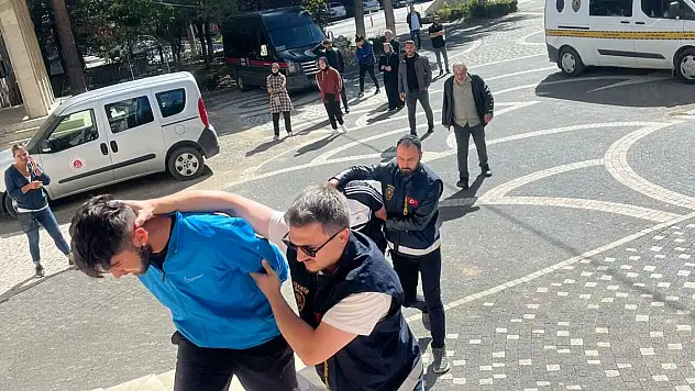 Konya'da uyuşturucu operasyonunda 2 kişi tutuklandı