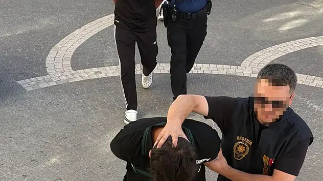 Konya'da uyuşturucu operasyonunda yakalanan 3 zanlı tutuklandı