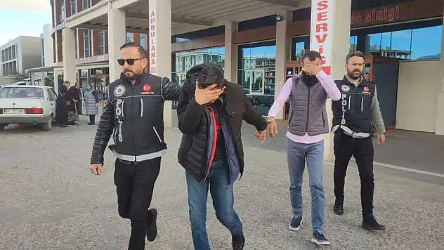Konya'da uyuşturucu operasyonunda yakalanan 2 zanlı tutuklandı