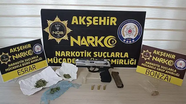 Konya'da üzerinde ruhsatsız silah bulunan şüpheli tutuklandı