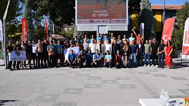 Konya'da yamaç paraşütü heyecanı sona erdi