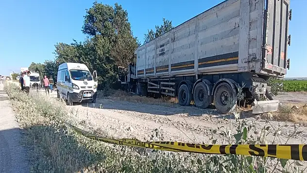 Konya'da yanan TIR'ın şoförü öldü!