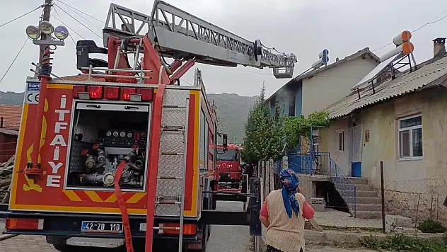 Konya'da yangında dumandan etkilenen kişi hastanelik oldu