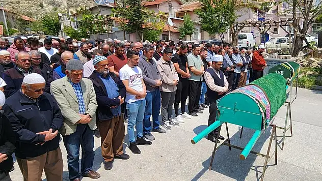 Konya'da yangında ölen çift toprağa verildi
