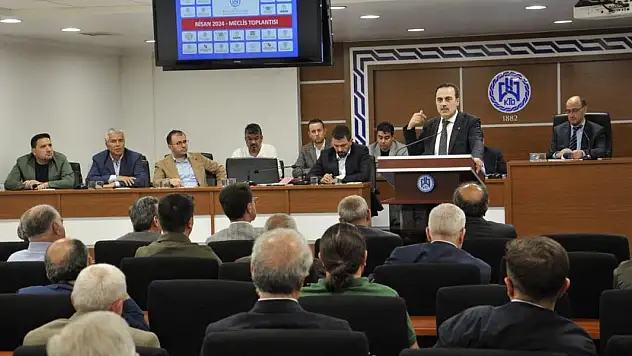 Konya'da yapay zekanın iş dünyasına etkileri konuşuldu