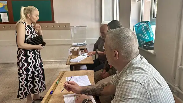Konya'da yaşayan çifte vatandaşlar Bulgaristan'daki seçimler için oy kullandı