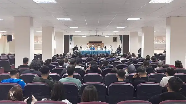 Konya'da Yeni Öğrencilere Oryantasyon Desteği