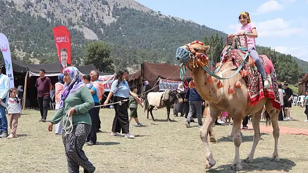 Konya'da yörük şöleni renkli görüntülere sahne oldu