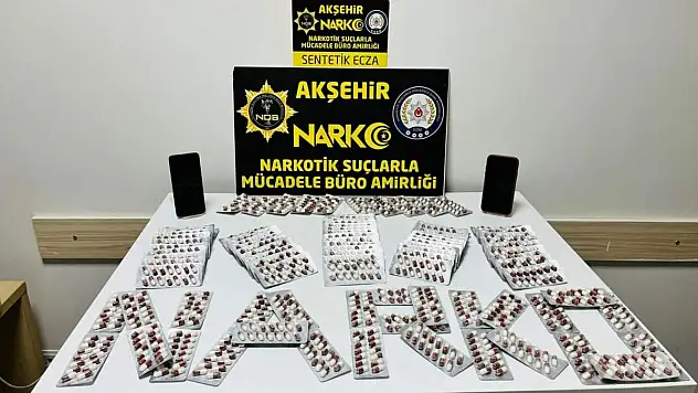 Konya'da zehir taciri tutuklandı! Valizinden 1400 hap çıktı!