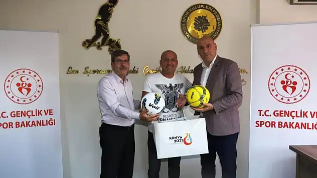 Konya'daki amatör futbol kulüplerine malzeme desteği