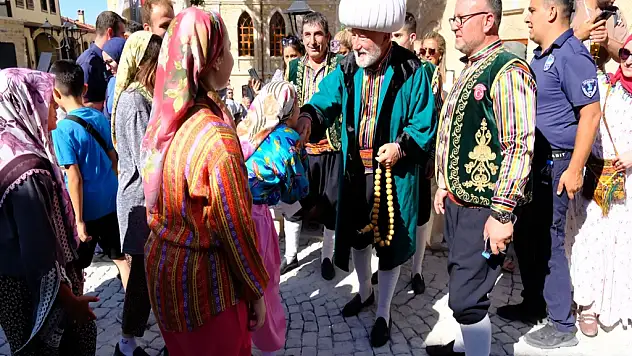 Konya'daki bu yol adeta zaman yolculuğuna çıkarıyor!