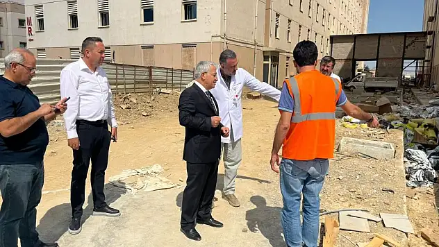 Konya'daki hastanenin ek binası açılış için gün sayıyor