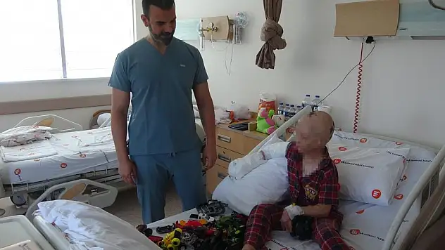 Konya'daki operasyonla Eymen artık elini kullanabilecek!