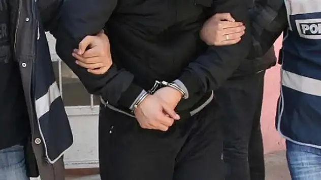 Konya'daki uyuşturucu operasyonunda gözaltına alınan zanlı tutuklandı