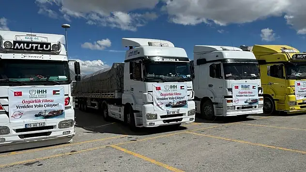 Konya'dan Gazze'ye 6 yardım tırı gönderildi