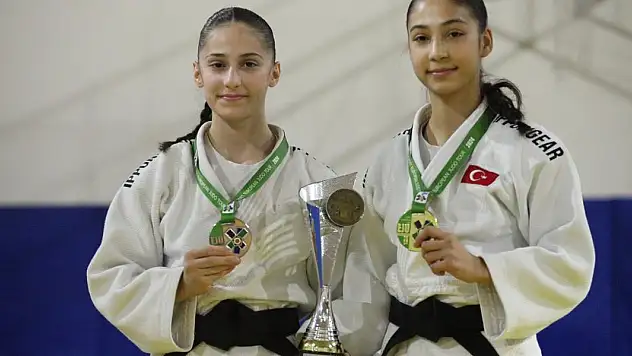 Konyalı genç judocuların yaşları kadar şampiyonlukları var