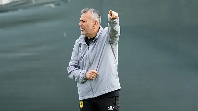 Konyalı teknik direktör gözünü 1.Lig'e dikti
