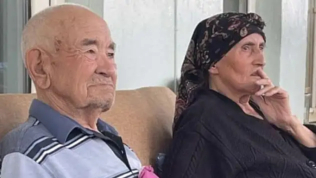 Konyalı yaşlı çift 12 saat arayla vefat etti