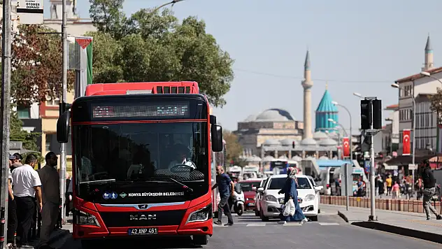 Konyalılara çifte bayram! Ulaşım ve otoparklar ücretsiz