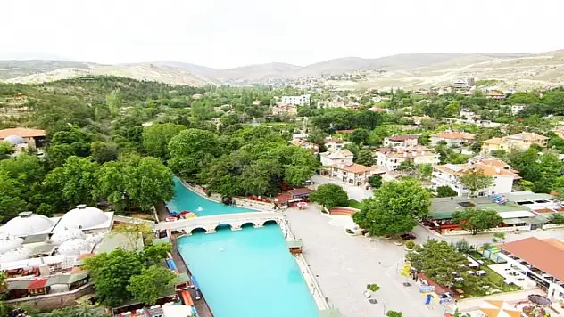 Konya'nın en görkemli ilçesi. Akın akın göç alıyor. Ziyaret eden ayrılmak istemiyor