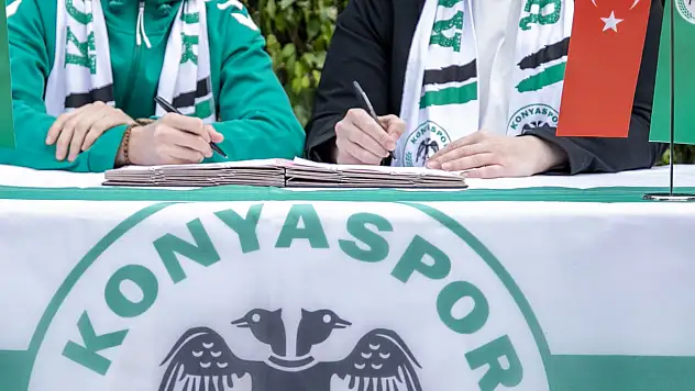 Konyaspor, 1 Temmuz'dan önce iki transferi  sonuçlandırmak istiyor!