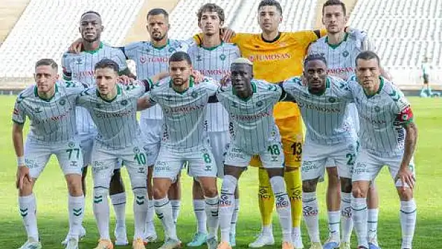 Konyaspor, ağır mağlubiyet sonrası tatile çıktı