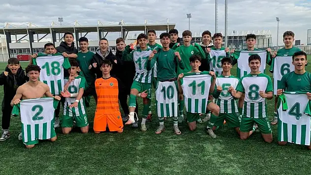 Konyaspor Akdemi takımları Ankaragücü Akademi takımlarını mağlup petti
