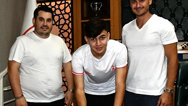 Konyaspor alt yapısından yetişen Ali Karakaya, Nazilli Belediyespor'da