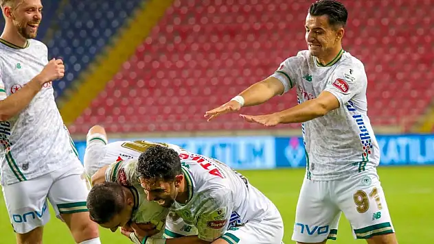Konyaspor, Antalya'da üç puan peşinde! Akrebi evinde avlayalım!