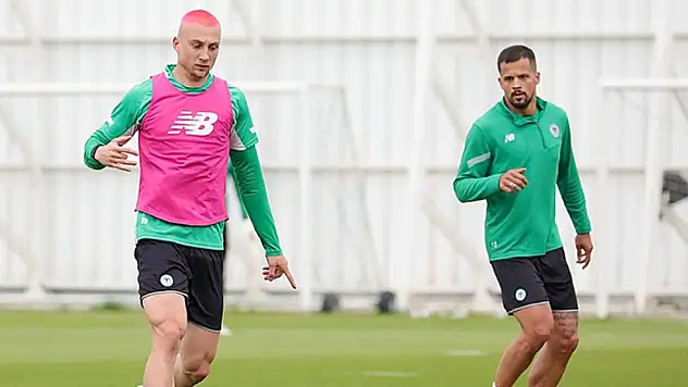Konyaspor, Antalyaspor maçının taktiğini çalıştı