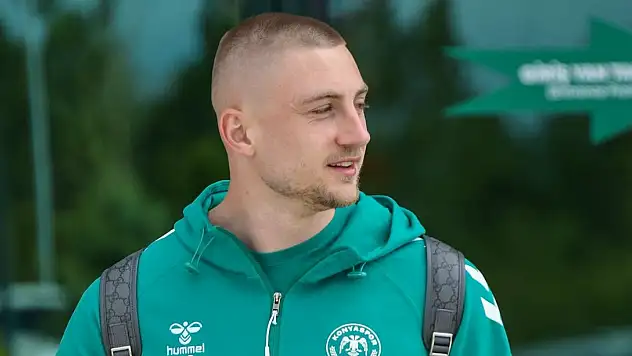 Konyaspor, Beşiktaş maçı için İstanbul'a gitti