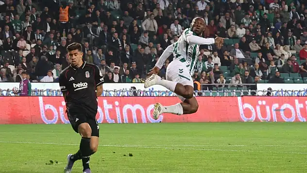 Konyaspor, Beşiktaş maçında tarihi fırsatı kaçırdı
