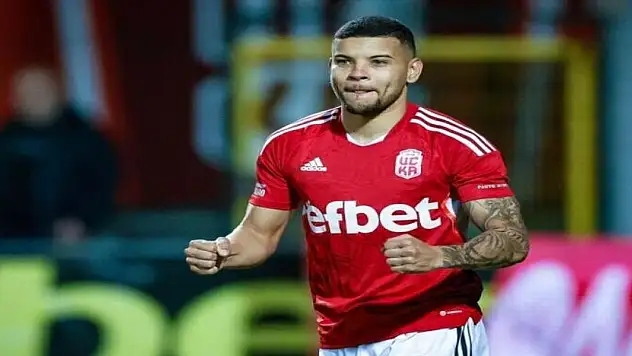 Konyaspor, Brezilyalı sol kanadı kadrosuna katıyor