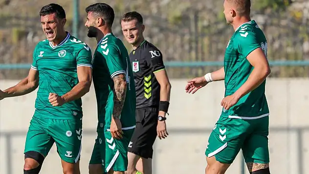 Konyaspor - Çaykur Rizespor ( Canlı İzle)
