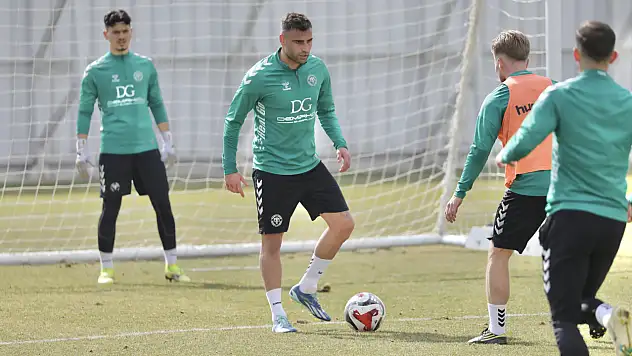 Konyaspor'da Alanyaspor mesaisi başladı