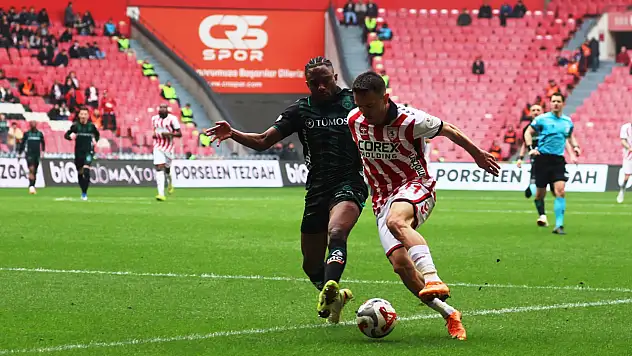 Konyaspor'da Andzouana ne zaman sahalara dönecek? Palut'tan açıklama