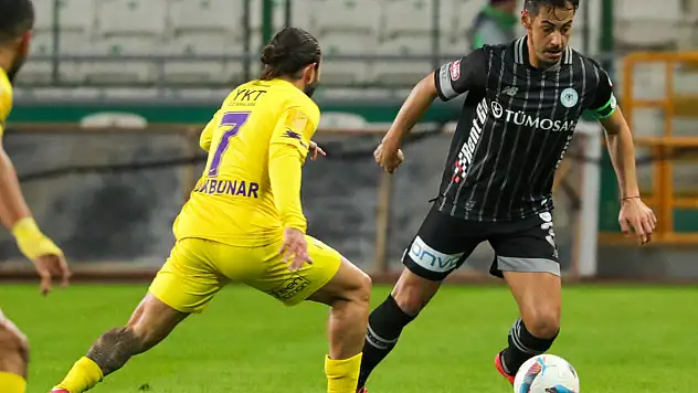 Konyaspor'da ayrılık! 4 sezondur forma giyiyordu takımdan ayrıldı