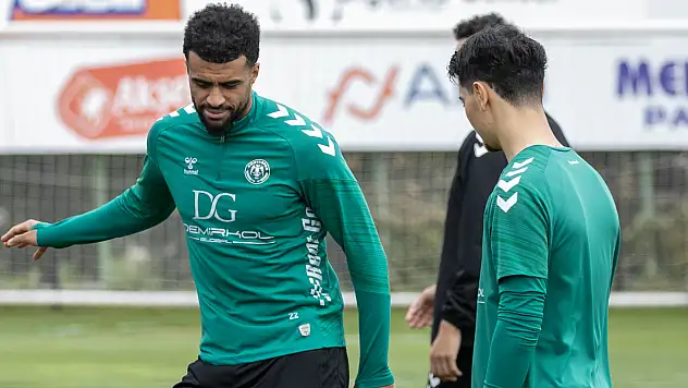 Konyaspor'da Baniya gelişmesi! Aylar sonra ilk kez gerçekleşti!