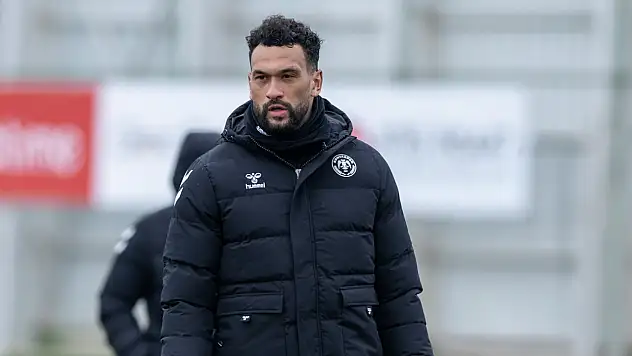 Konyaspor'da göreve başlayan Caulker'dan açıklama