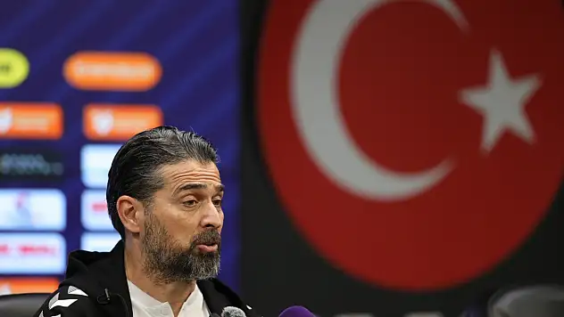 Konyaspor'da İlhan Palut yeni sezonun kadro planlamasına başlıyor!