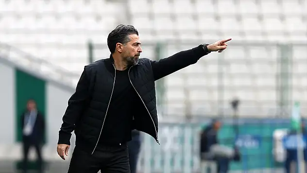 Konyaspor'da Palut'tan açıklama! 'Önemli bi 3 puandı'
