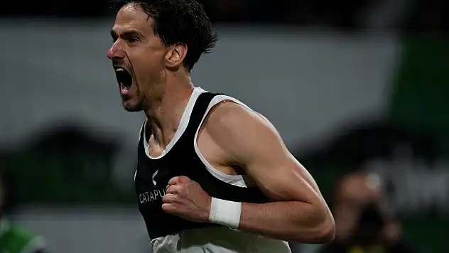 Konyaspor'da Palut'tan duygu dolu Jevtovic açıklaması!