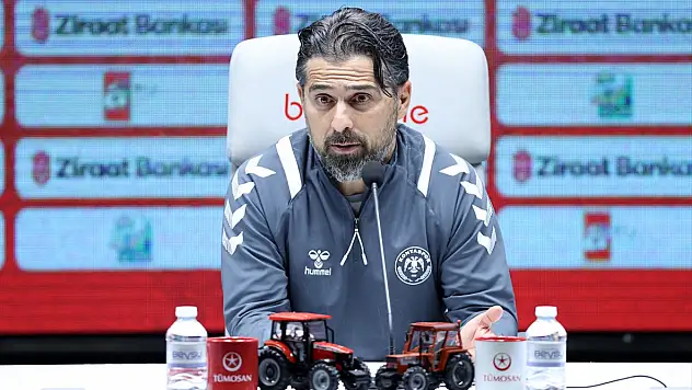 Konyaspor'da Palut'tan Trabzonspor açıklaması!
