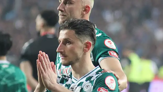 Konyaspor'da tarihi penaltıyı kaçıran Bardhi yaşadıklarını anlattı