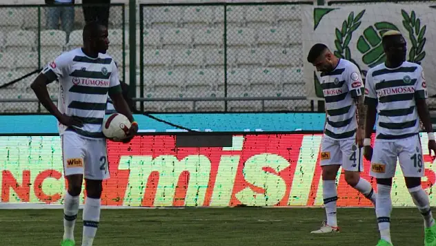Konyaspor evinde Alanyaspor'a mağlup!