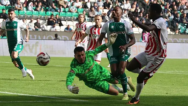 Konyaspor evinde dağıldı! İç sahada 6 maçta 4 mağlubiyet! Bu faturayı kim ödeyecek?