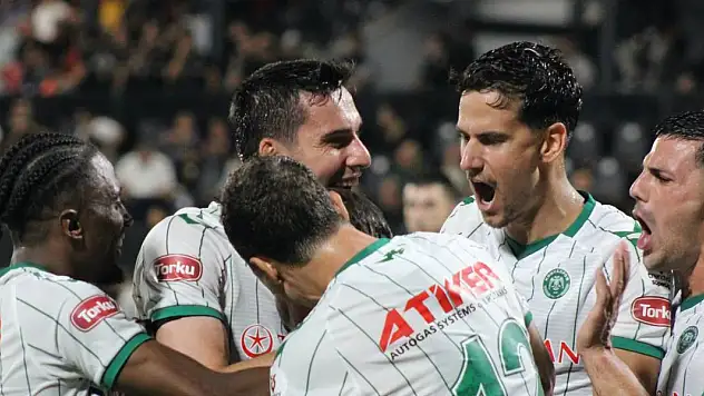 Konyaspor, Eyüpspor karşısında 3-0 önde! İşte maçtan özel görüntüler!